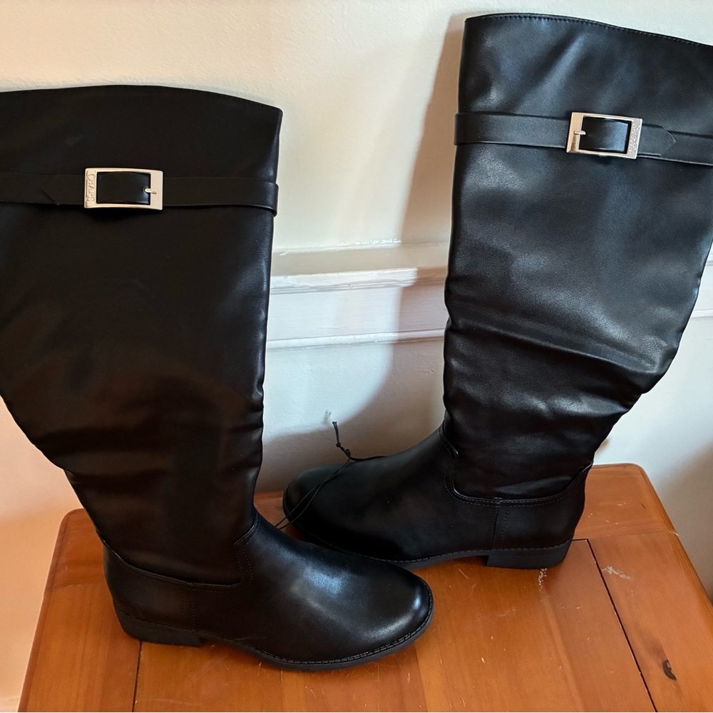 Chaps Black Boots